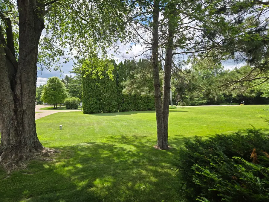 6428 S Oakwood Lane, Polo, IL 61064 - #2