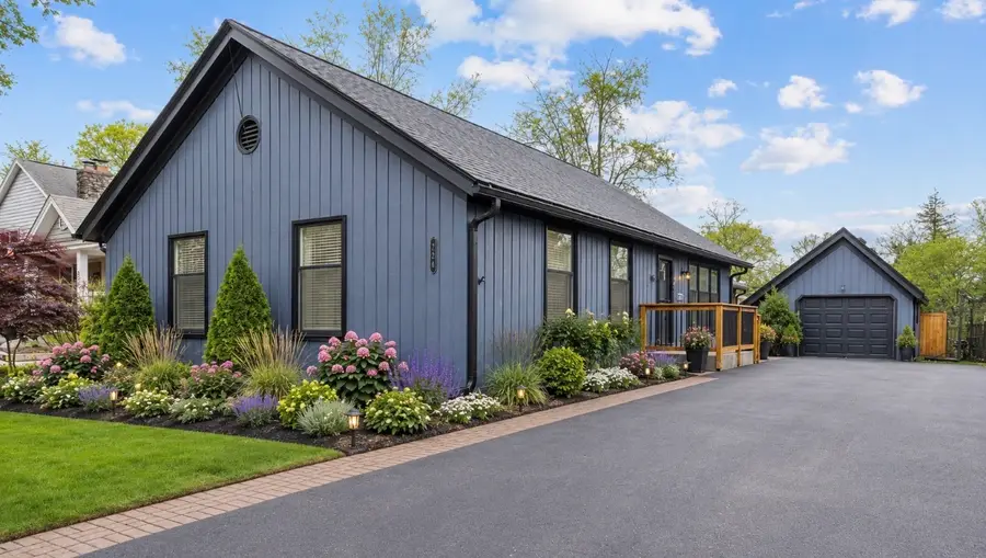 228 Raymond Avenue, Barrington, IL 60010 - #2