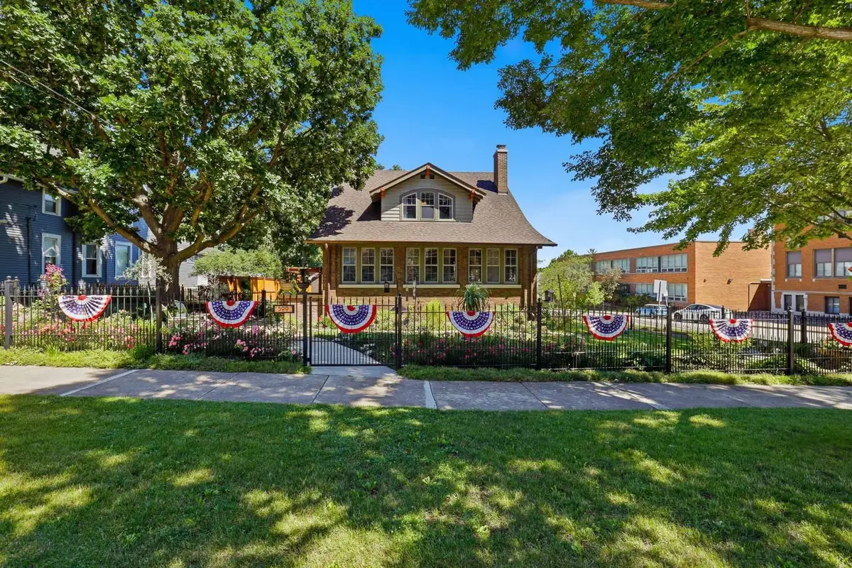 500 Cedar Street, Saint Charles, IL 60174 - #1