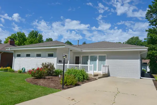 915 Adams Street, Ottawa, IL 61350