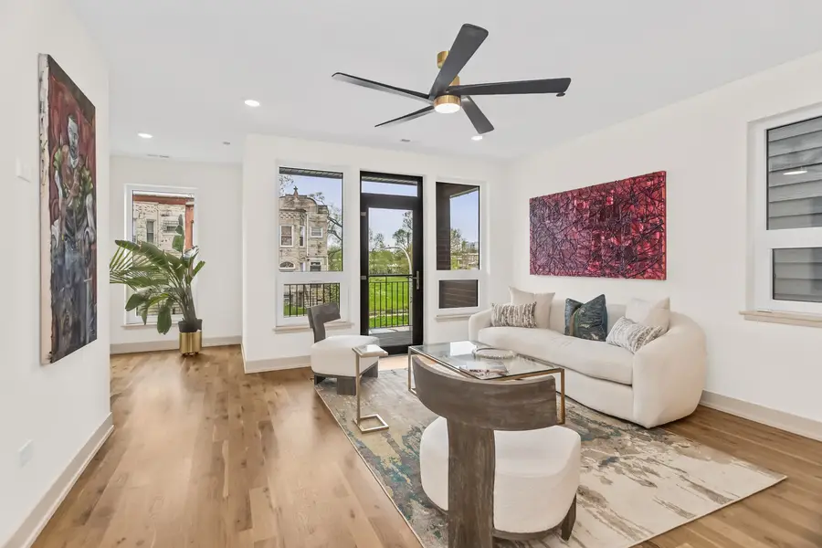 4441 S Vincennes Avenue #2, Chicago, IL 60653 - #3