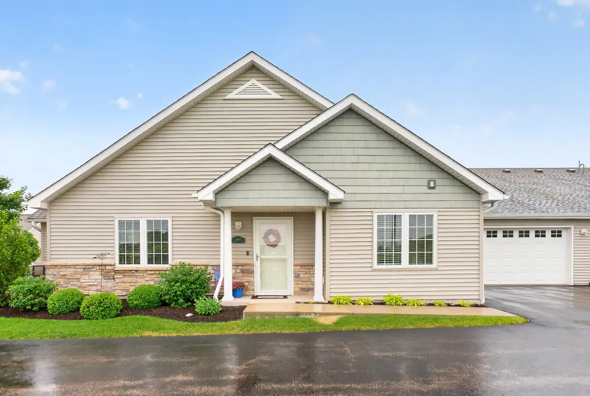 2045 Somerset Lane #2045, Sycamore, IL 60178 - #1