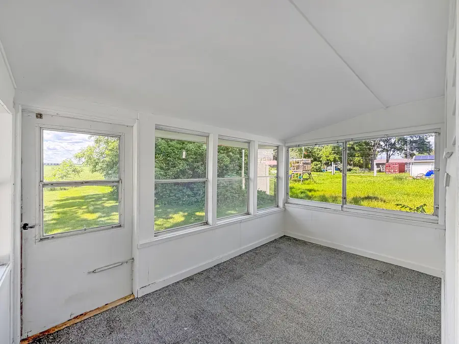 508 N 1st Street, Pearl City, IL 61062 - #3