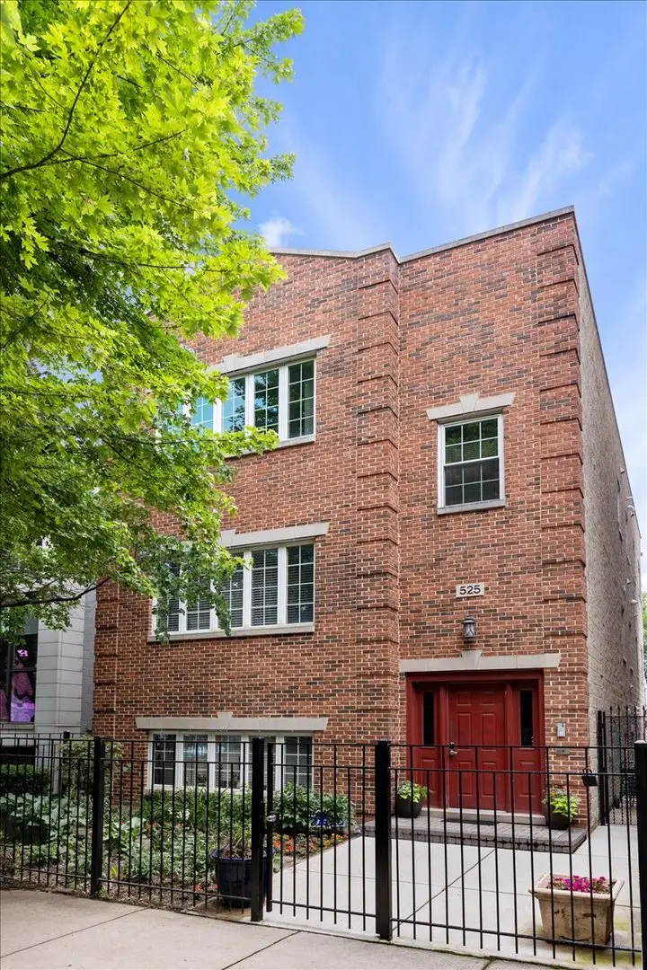 525 N Claremont Avenue #3, Chicago, IL 60612 - #1