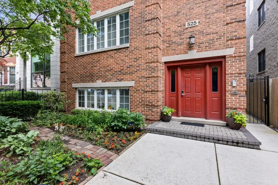 525 N Claremont Avenue #3, Chicago, IL 60612 - #2