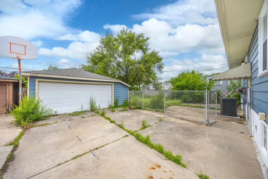 1304 Freeland Avenue, Calumet City, IL 60409 - #3