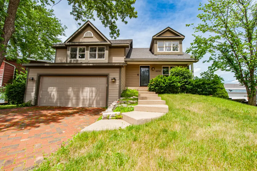 18910 W Orchard Lane, Grayslake, IL 60030 - #2