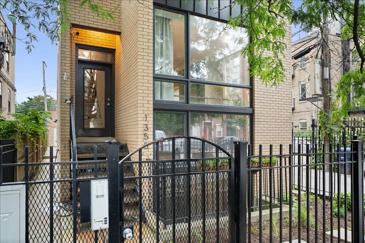 1355 W Erie Street #1, Chicago, IL 60622 - #1