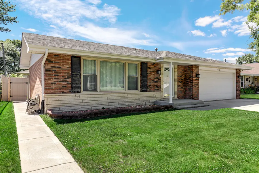 17106 Ingleside Avenue, South Holland, IL 60473 - #3