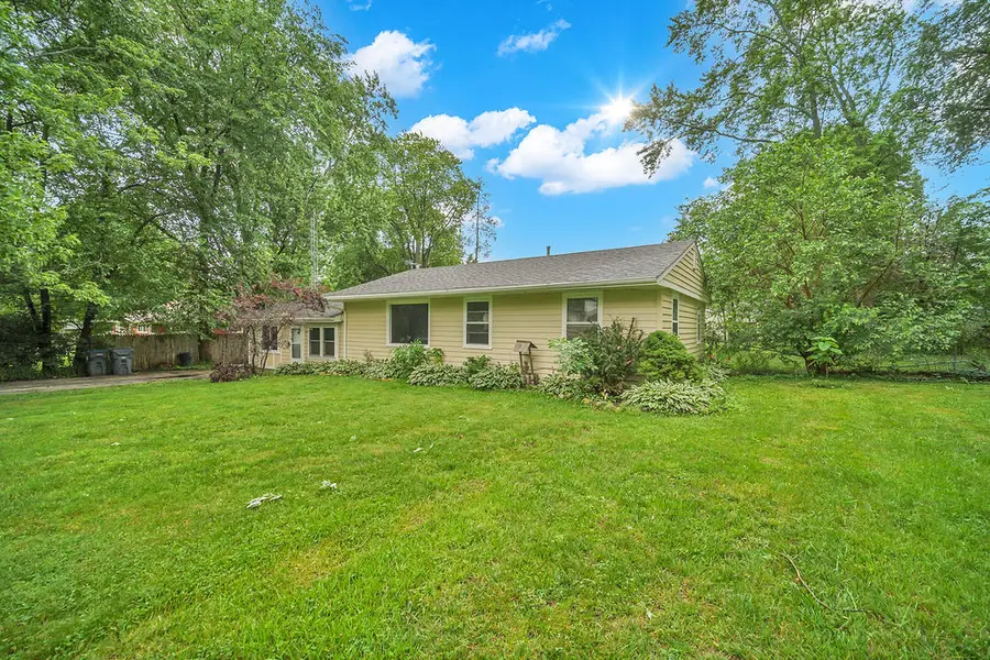1305 Wilson Court, Zion, IL 60099 - #3