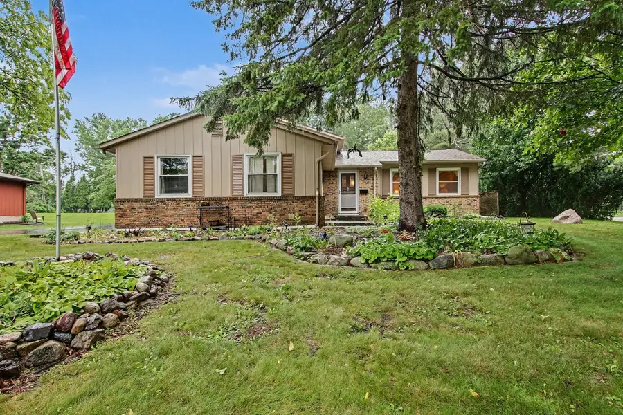 212 Weblos Trail, Valparaiso, IN 46385 - #2