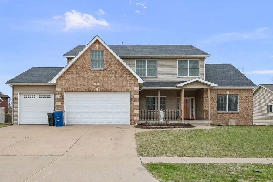 1338 W 61st Street, Davenport, IA 52806 - #3