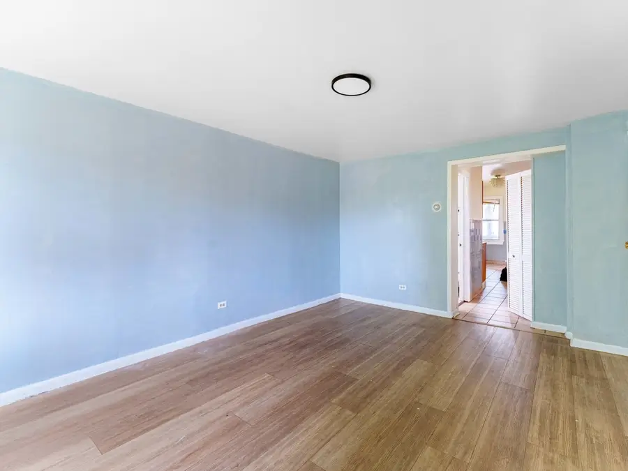 Address Withheld By Seller, Chicago, IL 60609 - #3