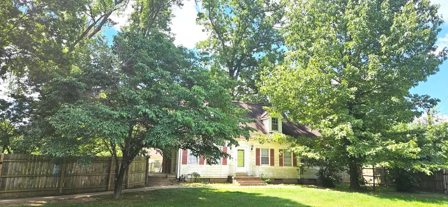 2883 S Illinois Avenue, Carbondale, IL 62903 - #3