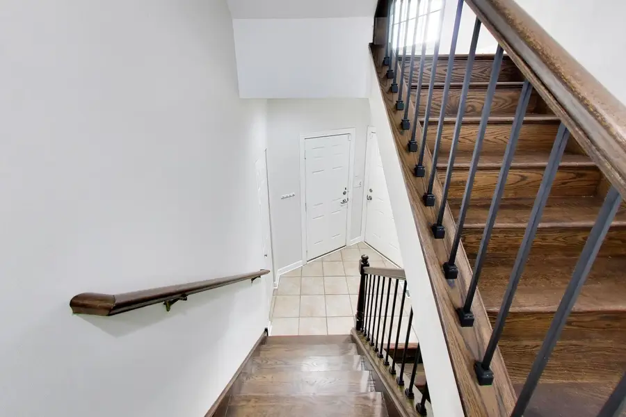 3821 N Milwaukee Avenue #B, Chicago, IL 60641 - #2