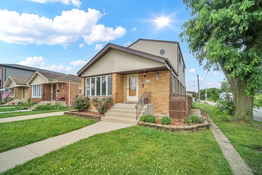 5100 S Rutherford Avenue, Chicago, IL 60638 - #3