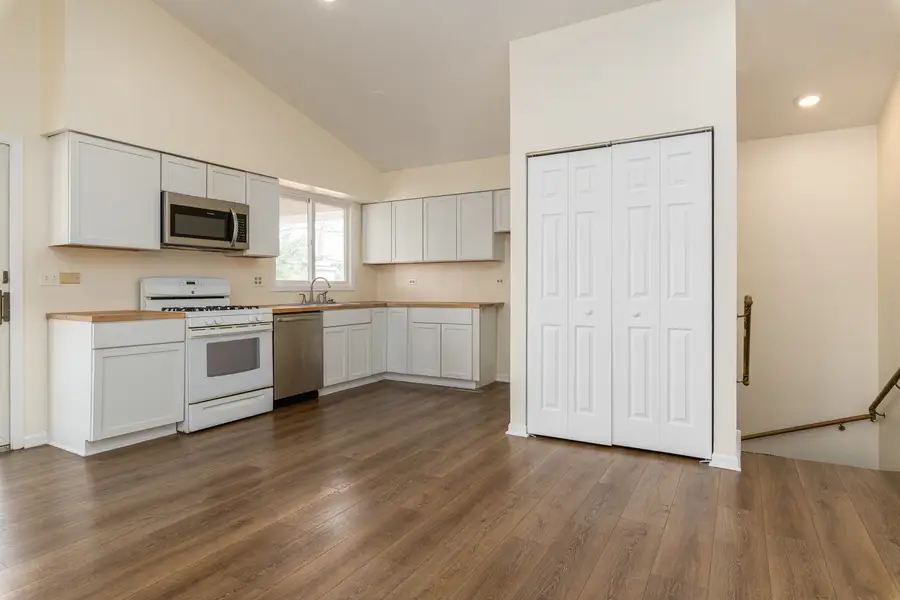 2100 Western Avenue, Waukegan, IL 60087 - #2