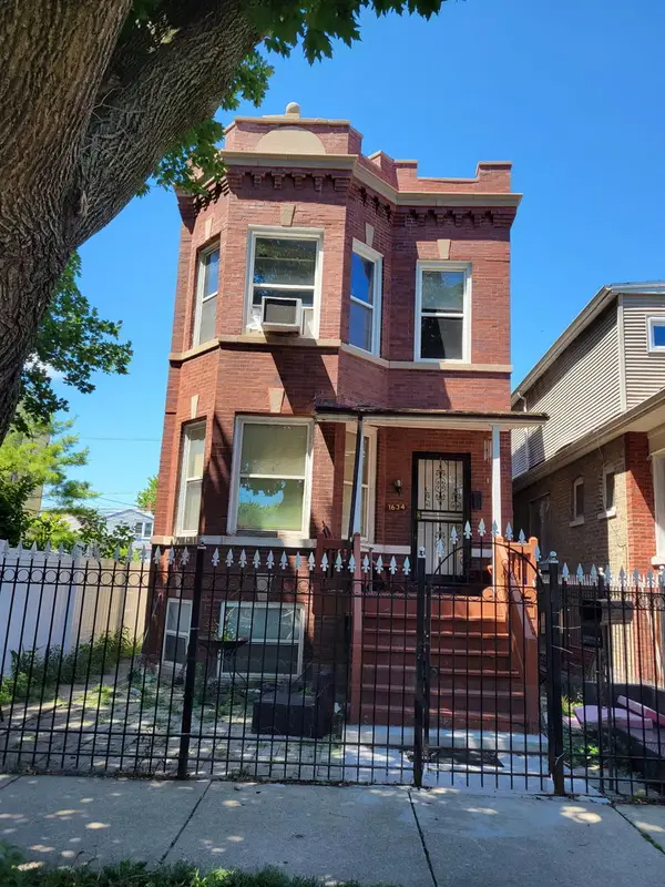 1634 N Killdare Avenue, Chicago, IL 60639