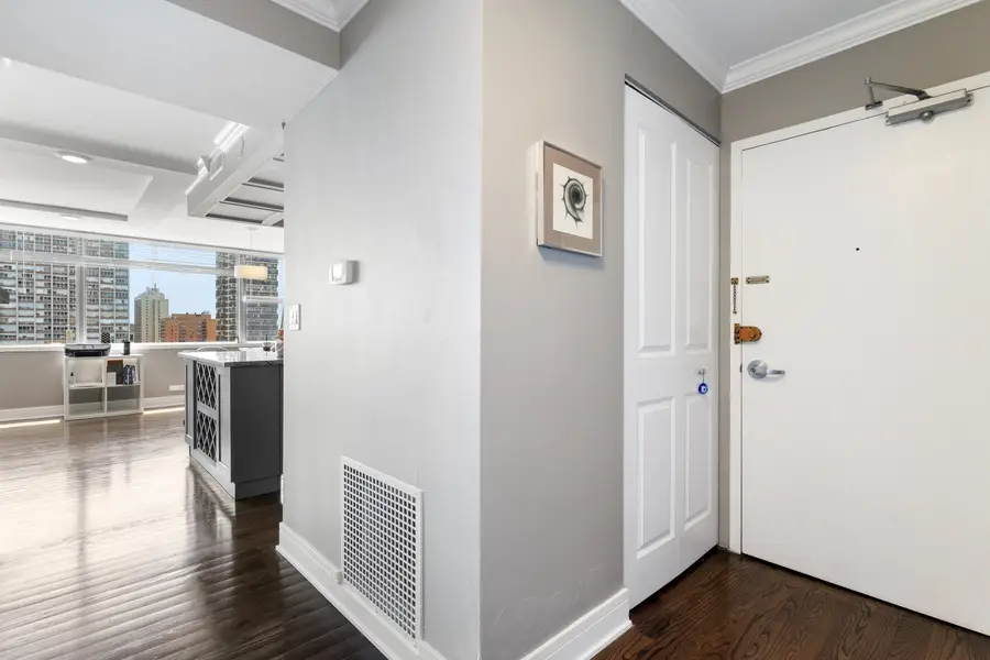 6301 N Sheridan Road #10G, Chicago, IL 60660 - #3