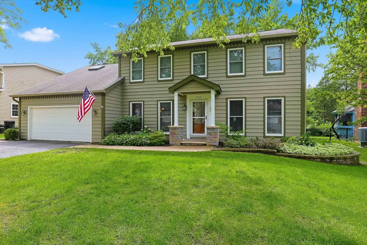 2528 Sun Valley Road, Lisle, IL 60532 - #1