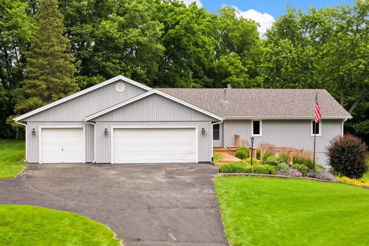 9690 Merino Run, Roscoe, IL 61073 - #1