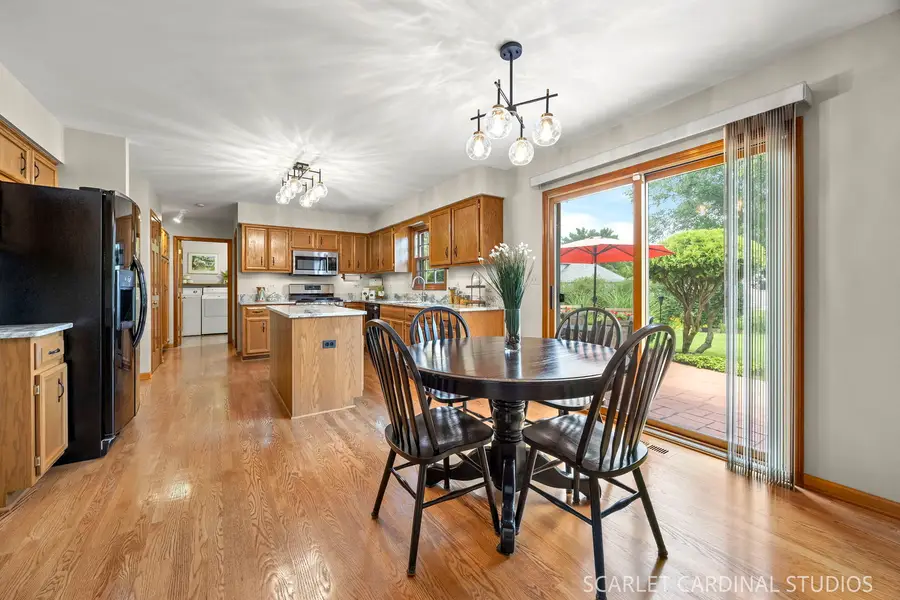 1119 Book Road, Naperville, IL 60540 - #3