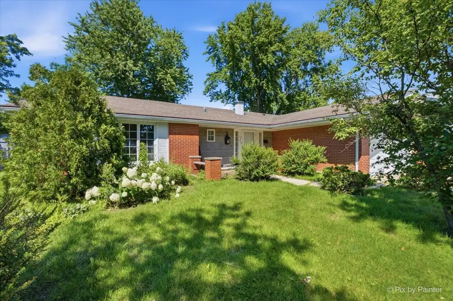 23W222 Westchester Court, Glen Ellyn, IL 60137 - #2