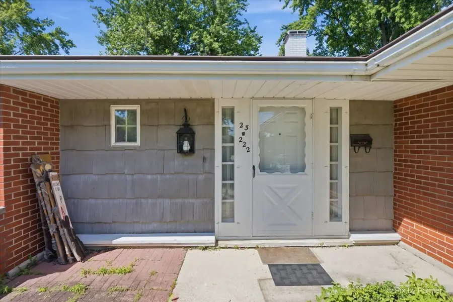 23W222 Westchester Court, Glen Ellyn, IL 60137 - #3