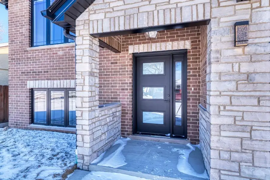6519 W 82nd Street, Burbank, IL 60459 - #2