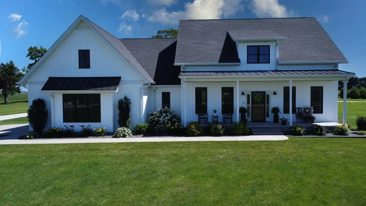 1770 E 1700 North Road, Watseka, IL 60970 - #1
