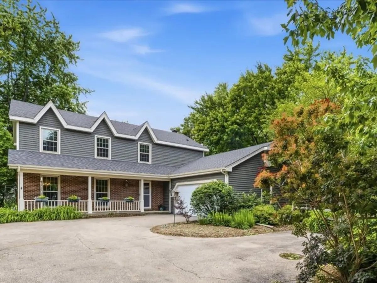43W683 Hawkeye Drive, Elburn, IL 60119 - #1