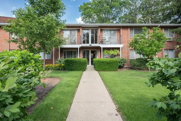 1150 Osterman Avenue #C, Deerfield, IL 60015