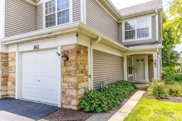 162 Fairfield Lane #162, Carol Stream, IL 60188