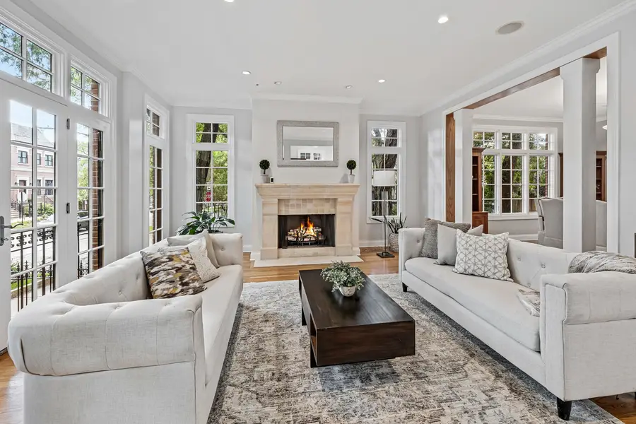 1852 W Wellington Avenue, Chicago, IL 60657 - #3