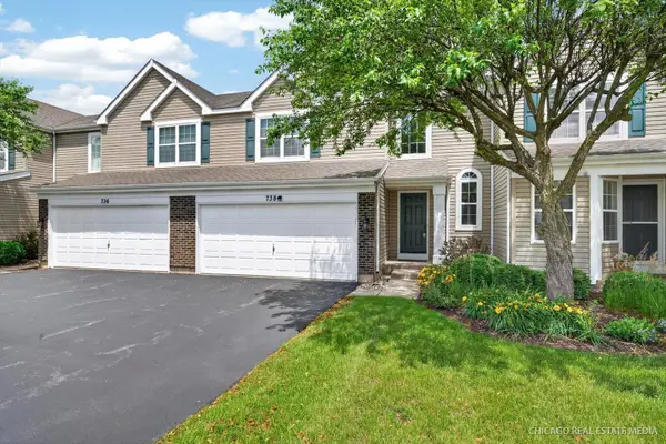 738 Silk Oak Lane, Crystal Lake, IL 60014
