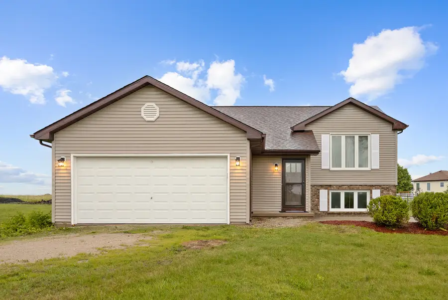 3765 N Il State Route 71, Sheridan, IL 60551 - #2
