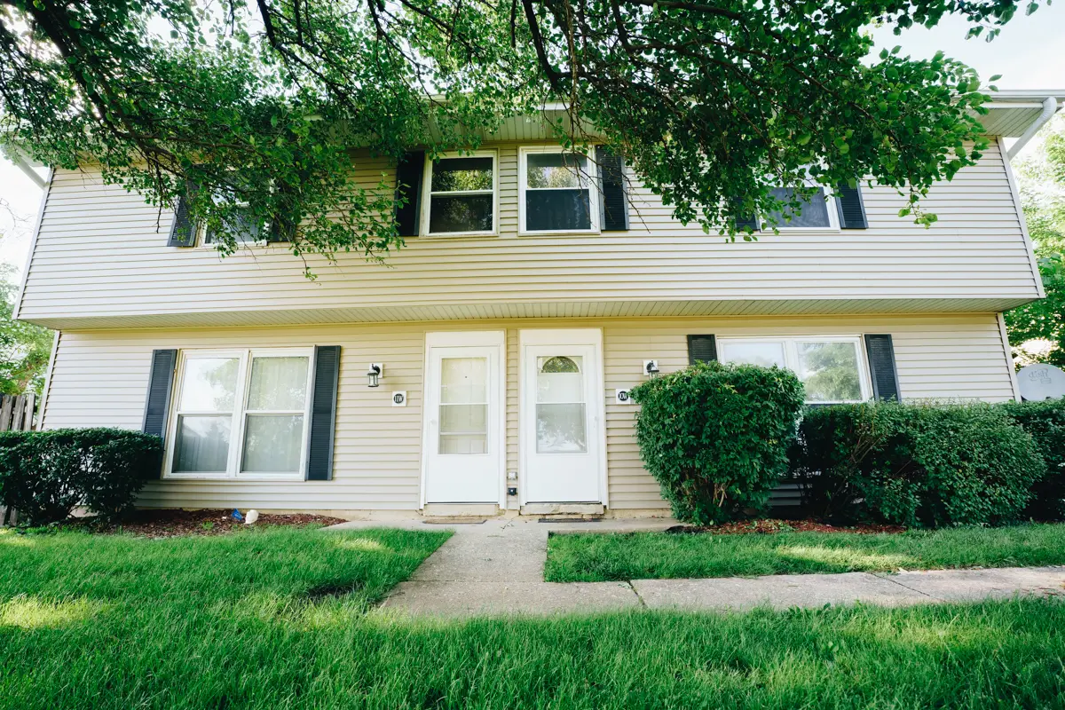 10W Fernwood Drive, Bolingbrook, IL 60440 - #1
