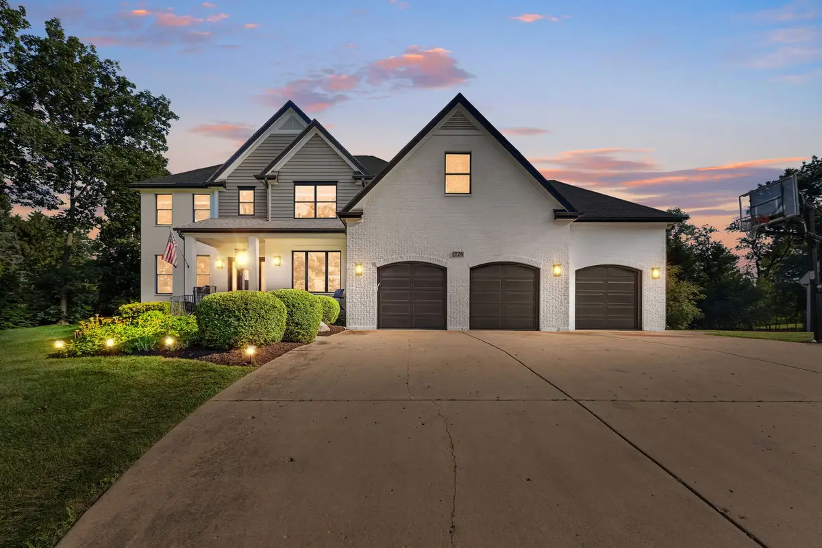 720 Saddle Ridge, Crystal Lake, IL 60012 - #1