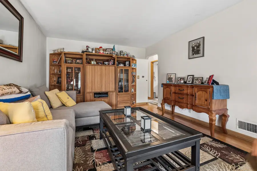 7535 N Octavia Avenue, Chicago, IL 60631 - #3