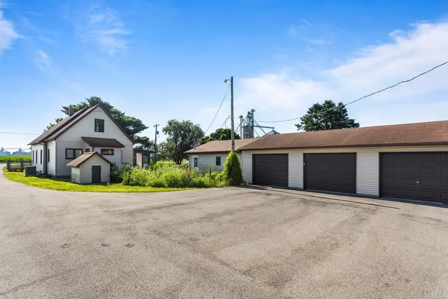 3511 N Rising Road, Champaign, IL 61822 - #3