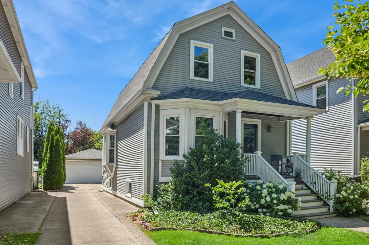 4626 N Kilbourn Avenue, Chicago, IL 60630 - #1