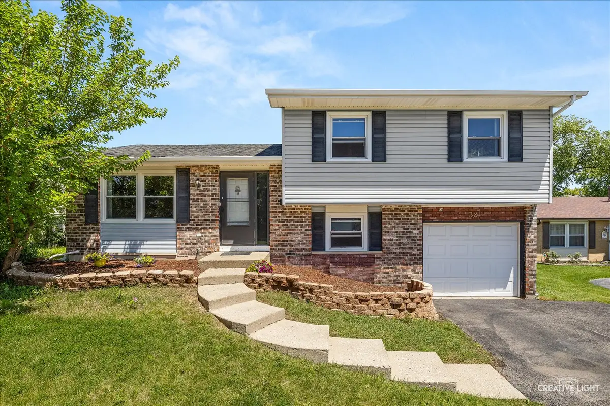32 W Schubert Avenue, Glendale Heights, IL 60139 - #1