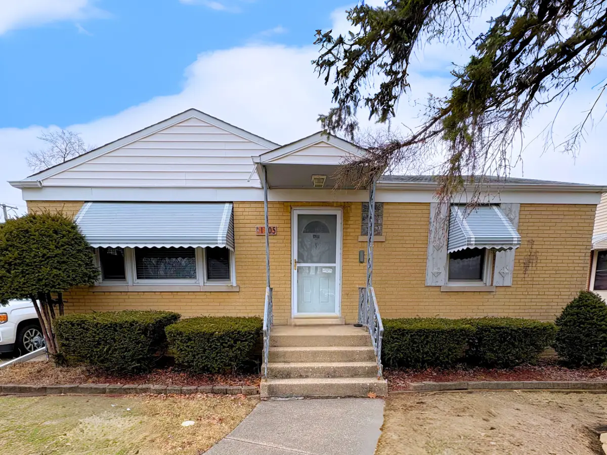 1105 E Oak Avenue, La Grange Park, IL 60526 - #1