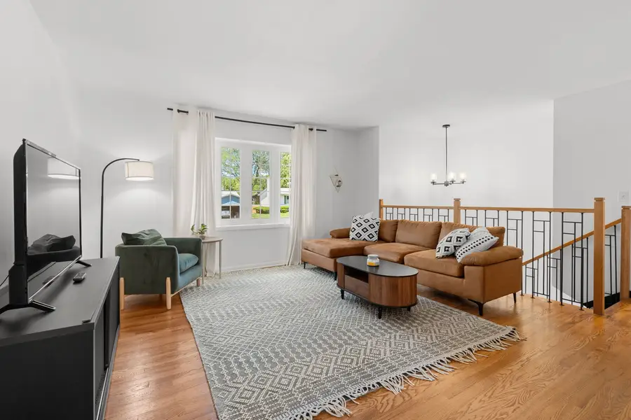 337 W Margaret Terrace, Cary, IL 60013 - #2