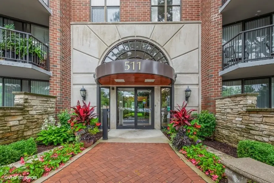 511 Aurora Avenue #510, Naperville, IL 60540 - #2