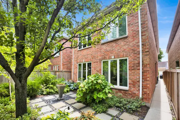 1727 W Peterson Avenue, Chicago, IL 60660