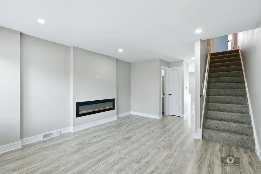 1050 W 87 Street, Chicago, IL 60620 - #2