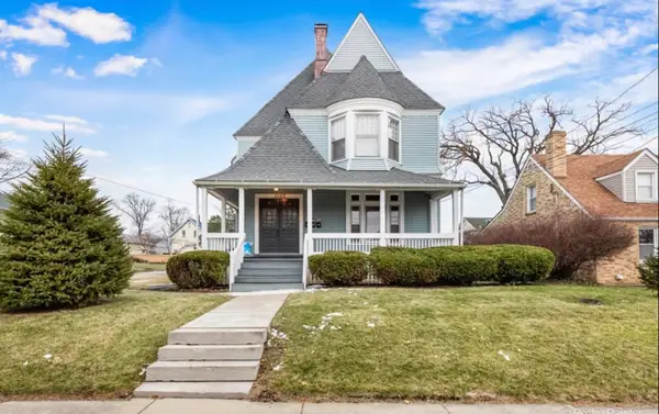 1105 Morton Avenue, Elgin, IL 60120