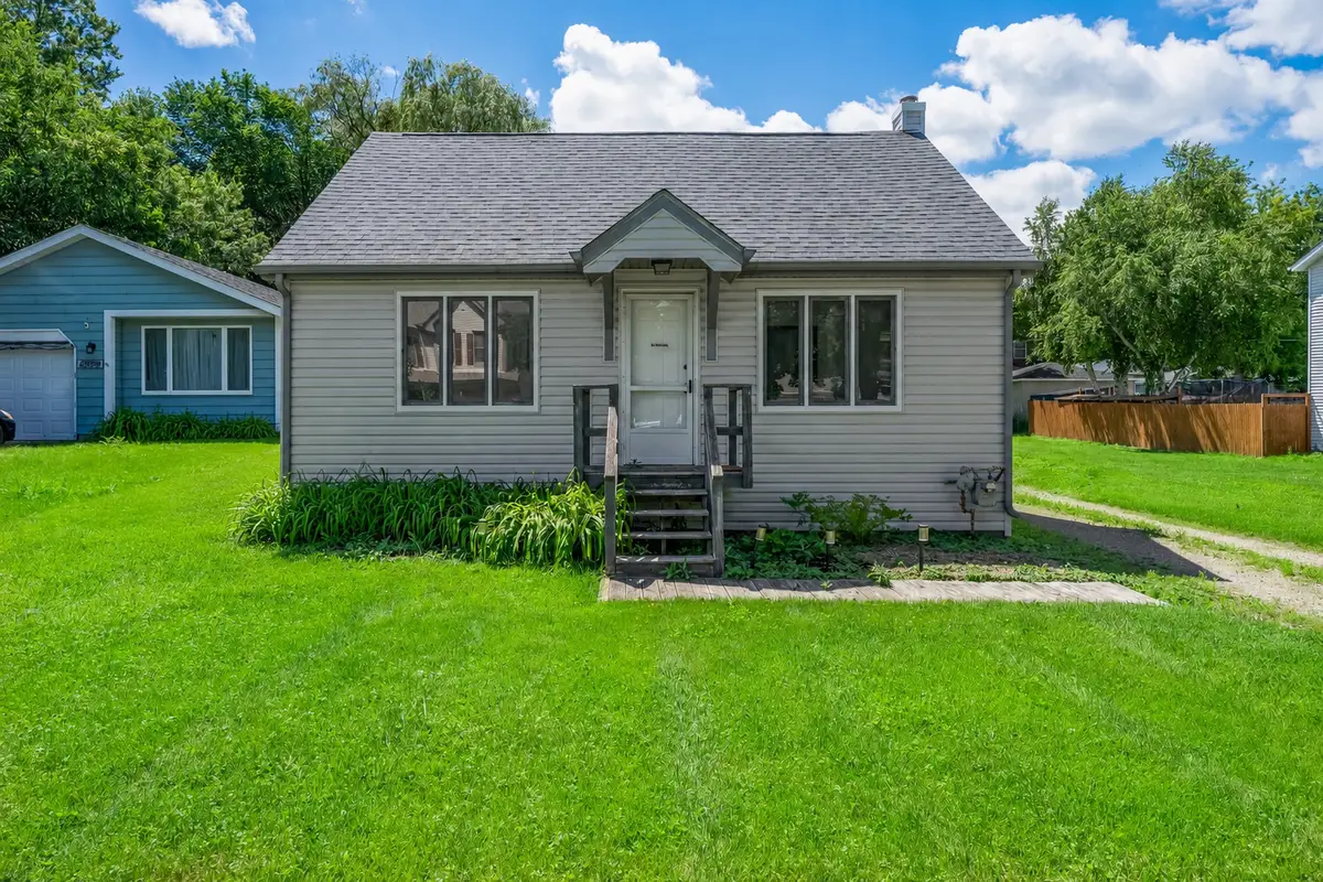 23570 N Field Road, Lake Zurich, IL 60047 - #1
