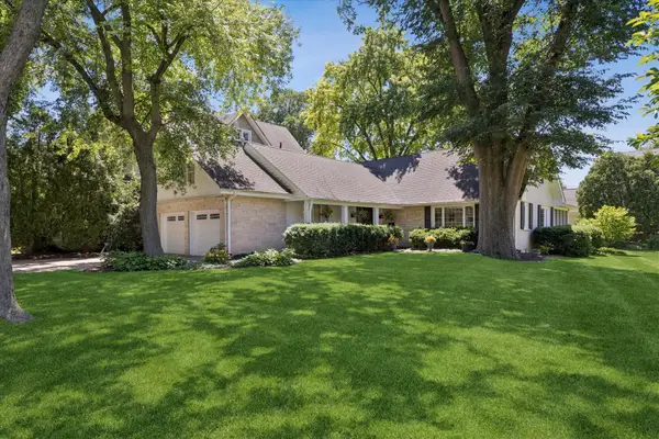 220 7th Avenue, La Grange, IL 60525